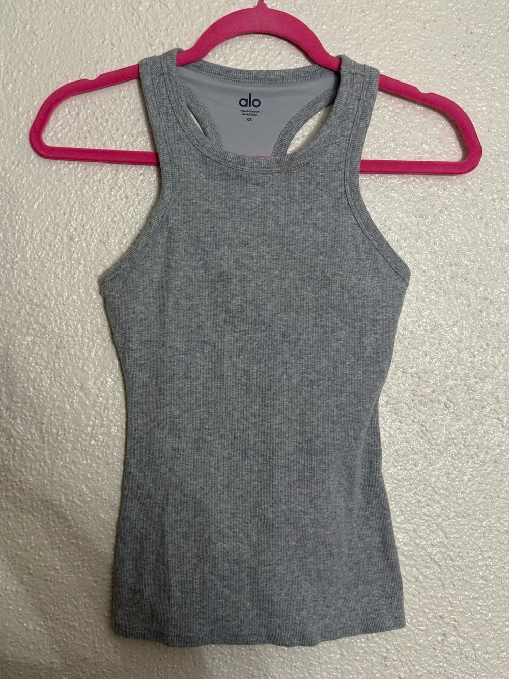 ALO Yoga Light Grey Ribbed Aspire Full Length Tank Top Racerback Tank size XS